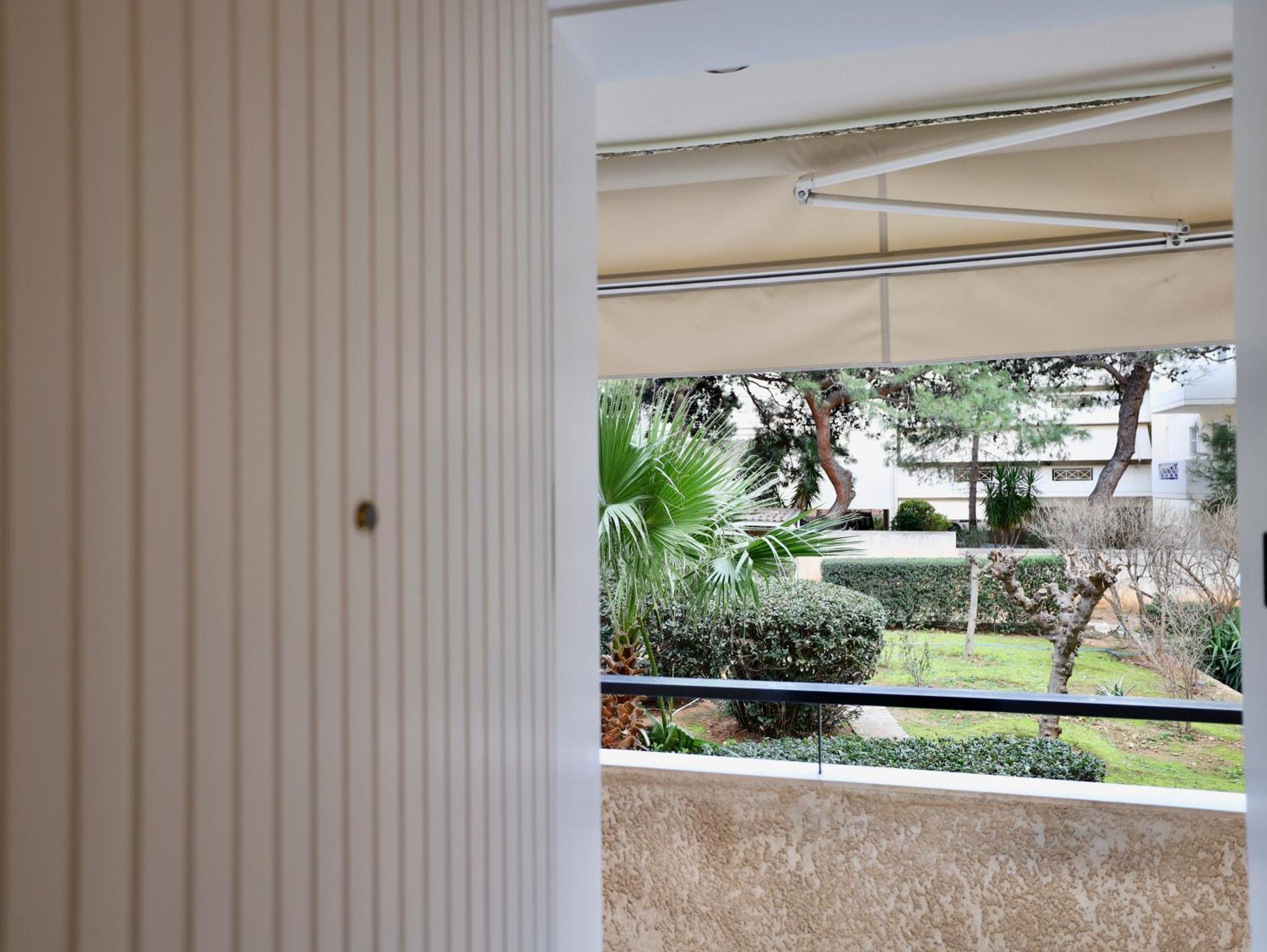 Becool Apartment Porto Rafti Exterior photo